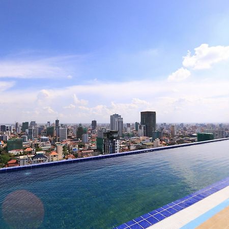 Eastland Hotel & Apartment Phnom Penh Exterior photo
